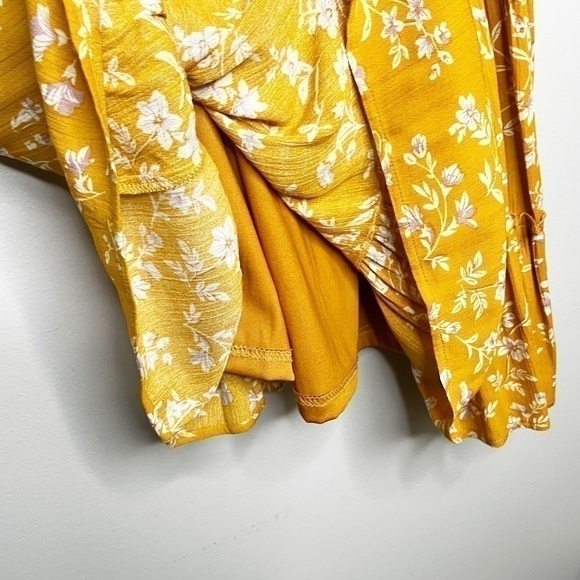LoveRiche Floral Ruffle Mustard Yellow Dress Sz L - Picture 6 of 9